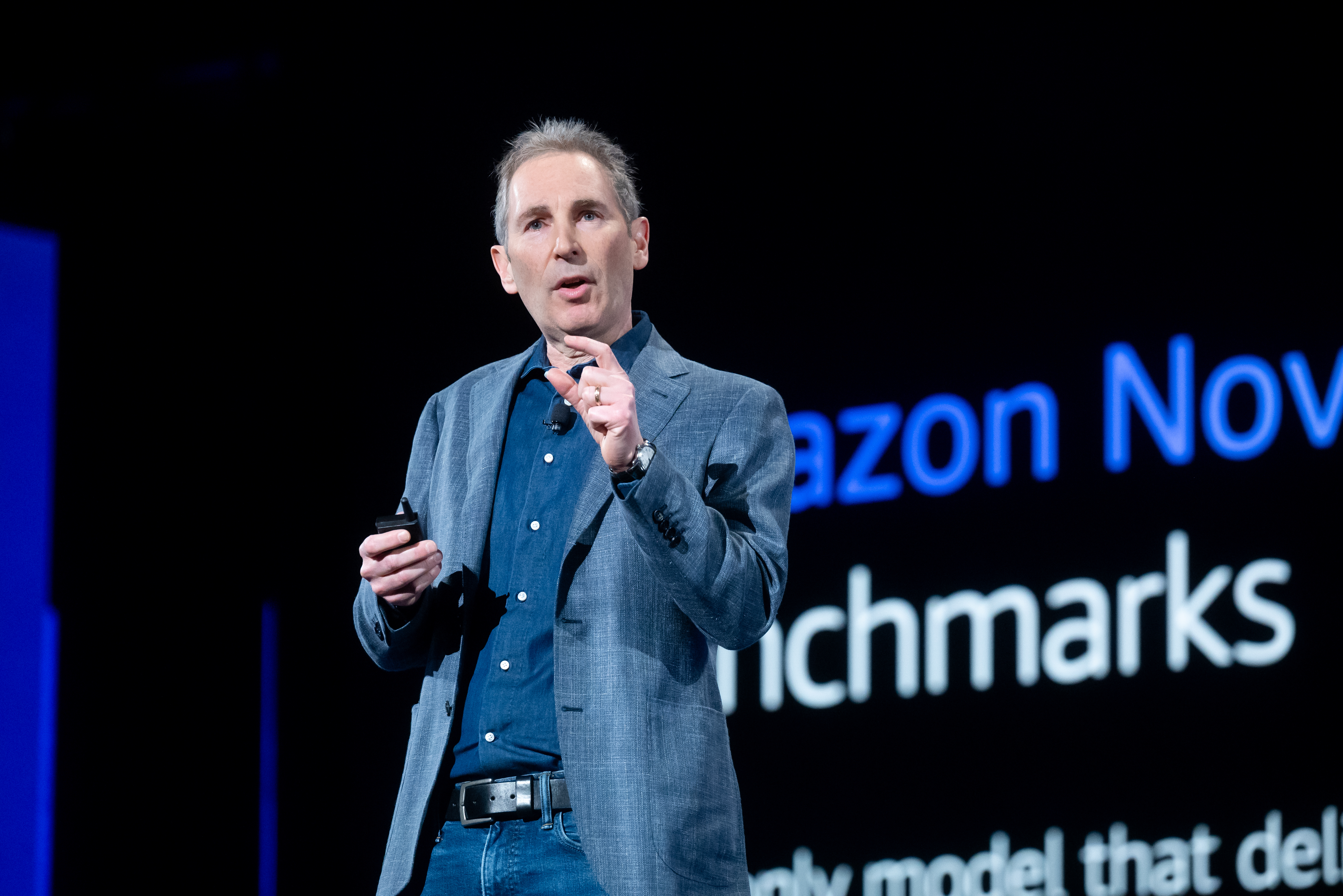 Amazon Nova foundation models – frontier intelligence and industry leading price-performance
